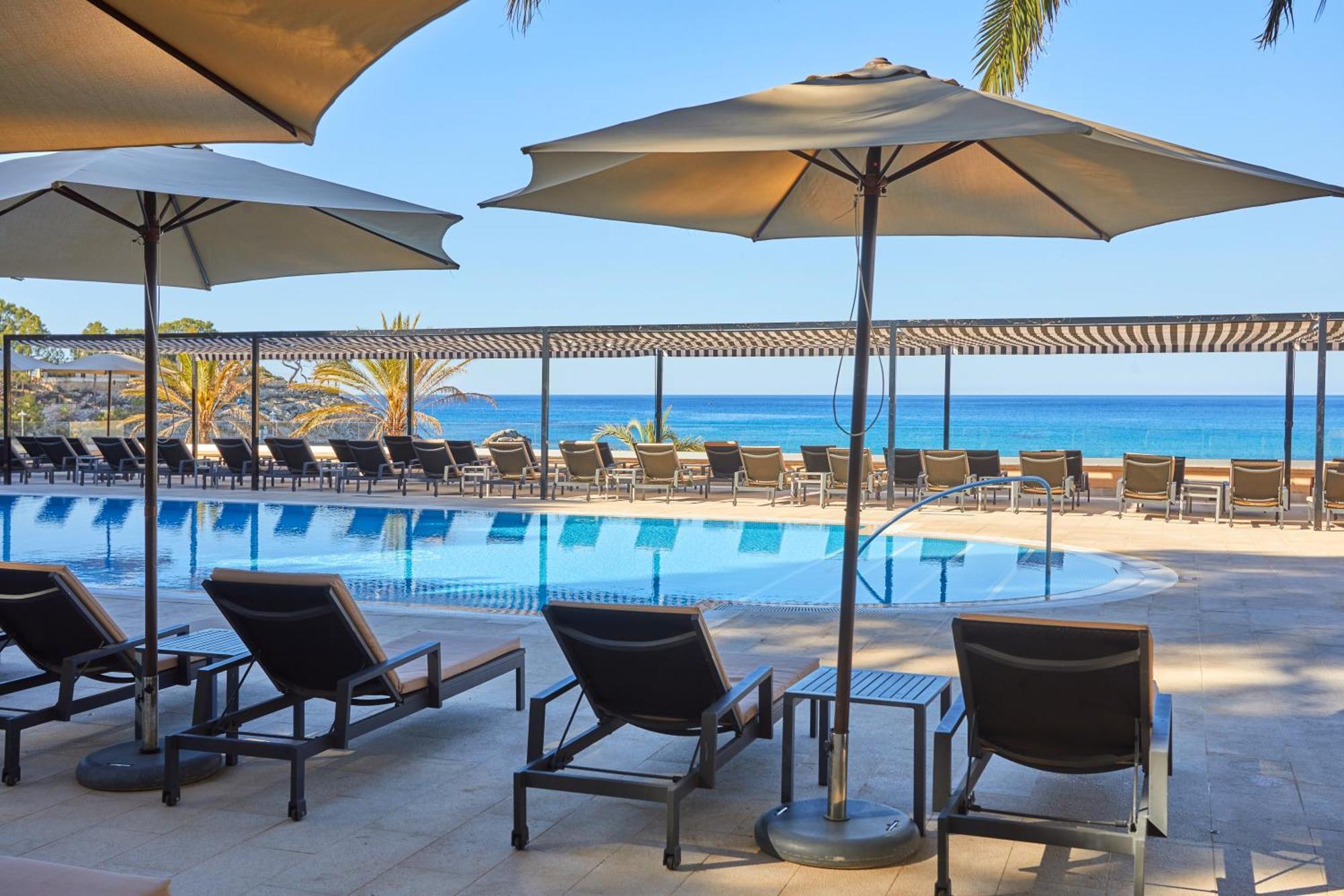 Secrets Mallorca Villamil Resort & Spa - Adults Only Peguera Exterior foto Pool at the Sheraton Tel Aviv