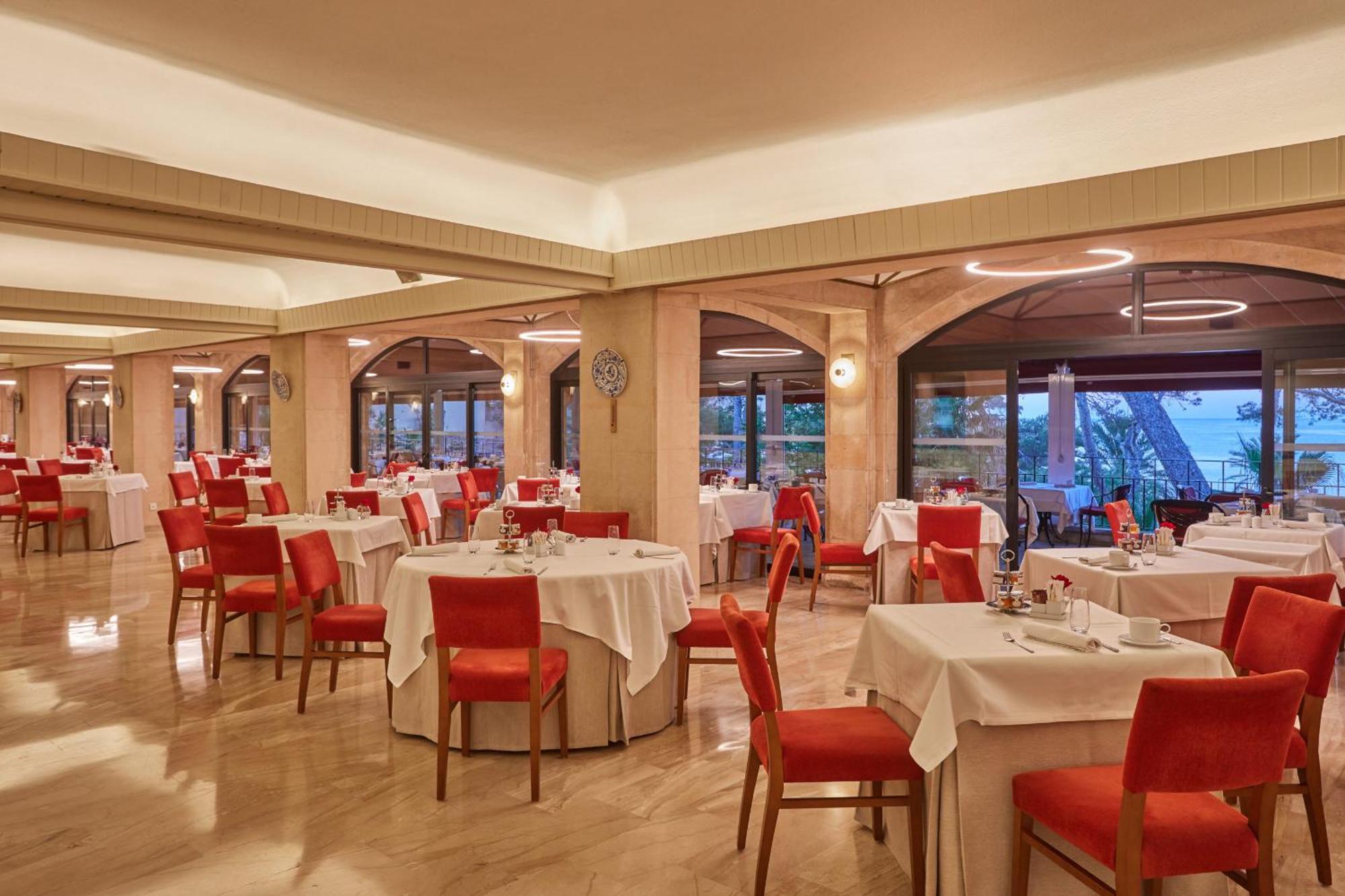 Secrets Mallorca Villamil Resort & Spa - Adults Only Peguera Exterior foto Restaurant